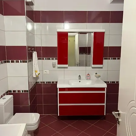 Apartament Gjini Daire Dıraç
